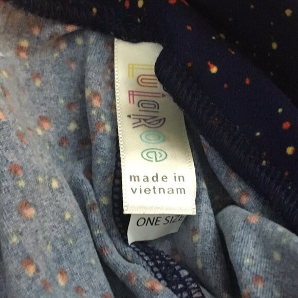 NWT LulaRoe OS Women’s Leggings Deep Space Navy Red Yellow Dots Galaxy One Size - Picture 2 of 2